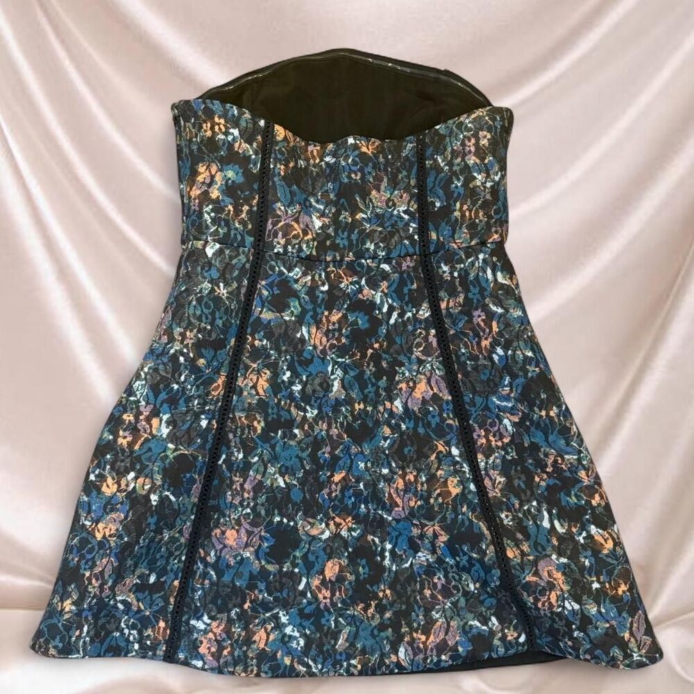 Free People Lily floral print lace strapless mini dress Graduation | Size 10 - Picture 4 of 8